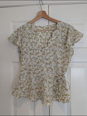 MINE Floral Print Wrap Peplum Top Blouse Cream and Yellow Boho Cottagecore S/M